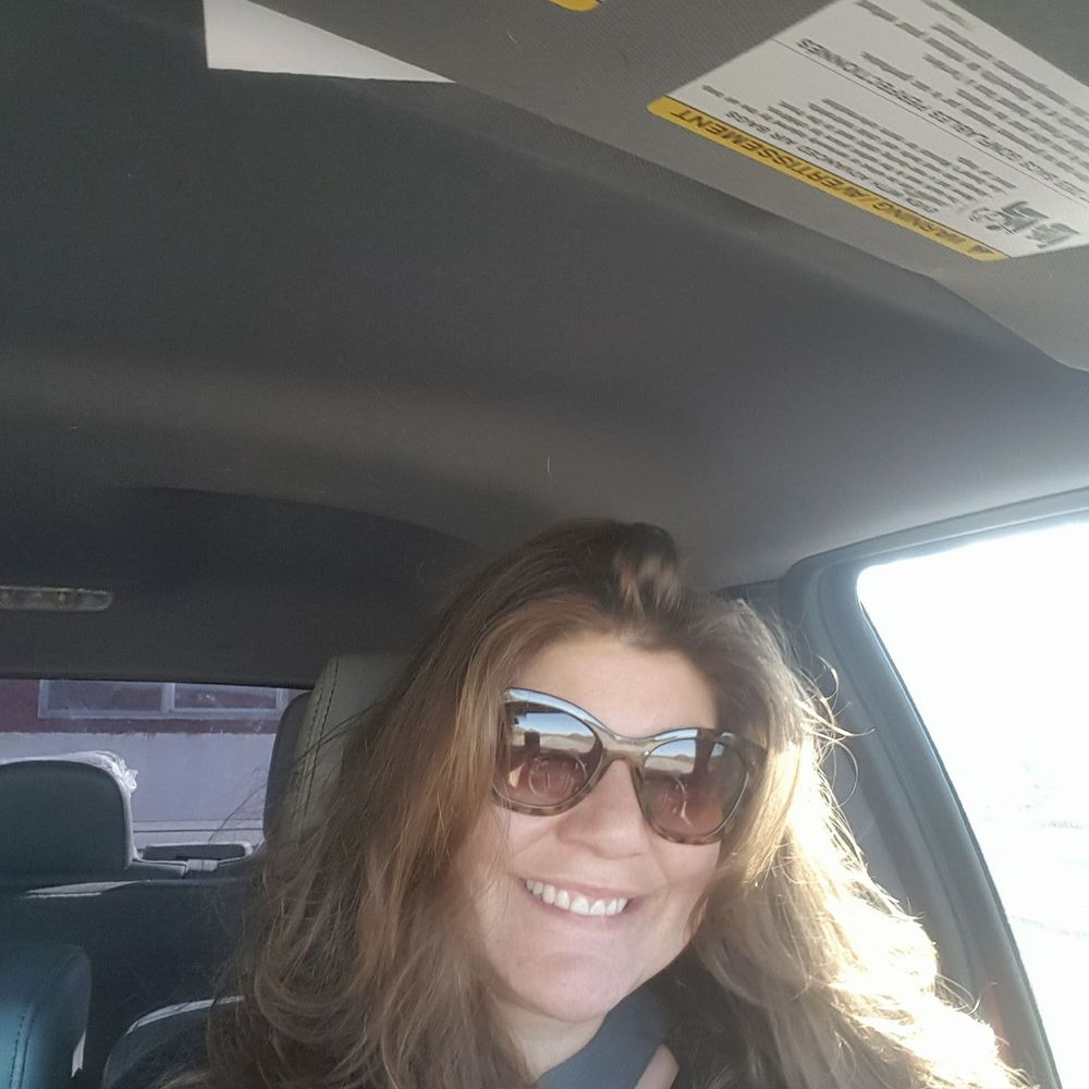 Meet your Posher, Rhiannon